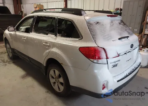 2010 Subaru Outback 2.5I Premium z USA, uszkodzony, nr VIN 4S4BRCCC0A3326995